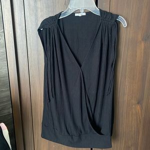 Maurice’s sleeveless top